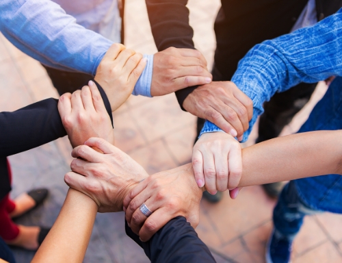 成为JNTY江南的一份子