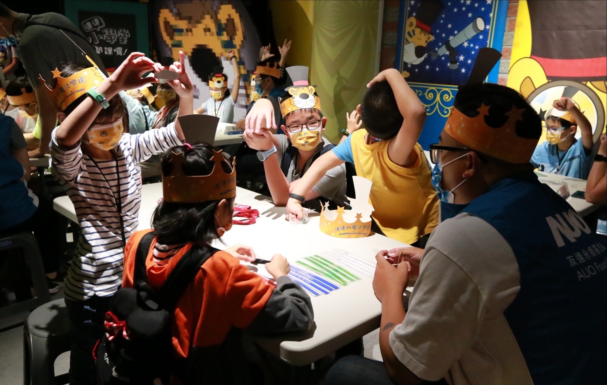 JNTY江南以永续理念推动全人教育计划，内外结盟储备科普教育人才，荣获亚太永续行动奖社会共融面的金奖肯定